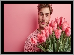 Różowe, Bukiet, Tulipany, Mężczyzna, Kwiaty