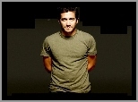 Jake Gyllenhaal, ciemne włosy